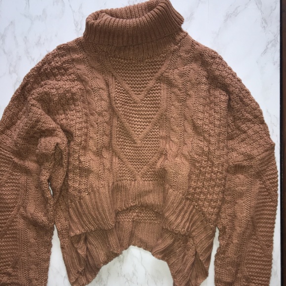 Cropped sweater - Picture 3 of 4